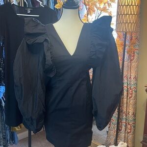 Missguided Black Garment with Tags